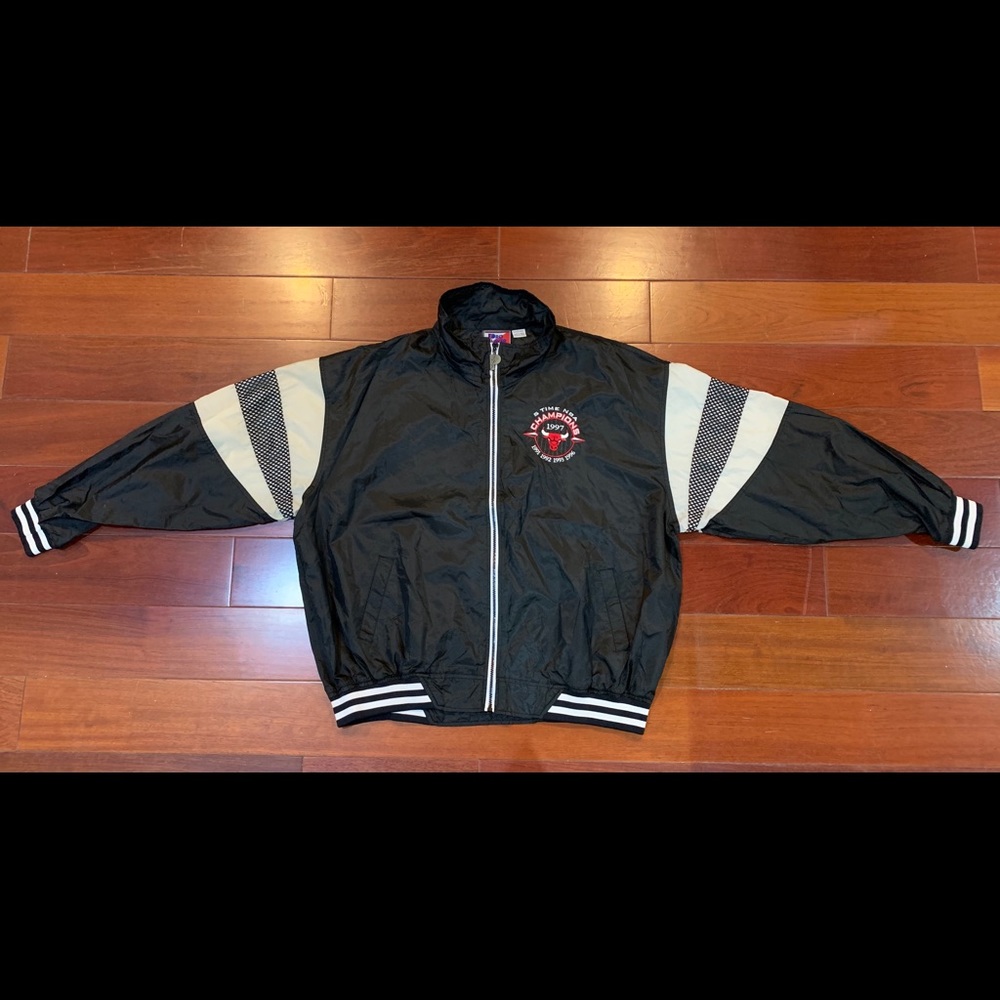 Vintage 1997 Chicago bulls pro player jacket